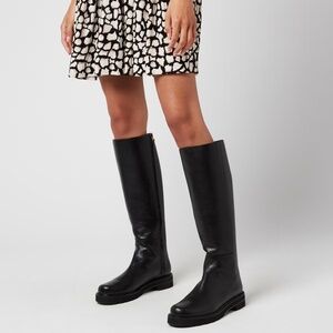 Stuart Weitzman Mila Lift Boots Black